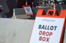 Αμερικανικές εκλογές: Οι ΗΠΑ κατηγορούν τη Ρωσία για επιχειρήσεις παραπληροφόρησης στις επτά κρίσιμης σημασίας πολιτείες.