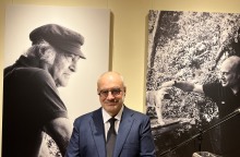 01__ο_προεδρος_του_qualco_foundation__ορεστης_τσακαλωτος