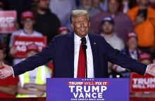 Οι Μαρίες Αντουανέτες που στρώνουν το έδαφος για τους Τραμπ