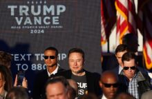 Ο Έλον Μασκ συμμετείχε στην τηλεφωνική συνομιλία μεταξύ Ζελένσκι και Τραμπ, σύμφωνα με το Axios - Επιβεβαιώνει Ουκρανός αξιωματούχος.