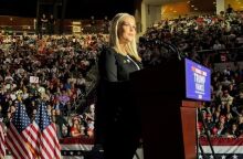 Κάρολαϊν Λέβιτ: Ποια είναι η 27χρονη εκπρόσωπος Τύπου του Λευκού Οίκου 