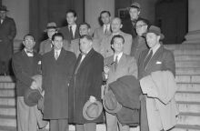 25 Νοεμβρίου 1947: Οι «10 του Χόλιγουντ» μπαίνουν στη μαύρη λίστα μετά την άρνηση να απαντήσουν στις ερωτήσεις της Επιτροπής Αντιαμερικανικών Δραστηριοτήτων