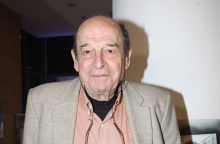 Μανούσος Μανουσάκης