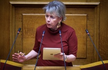 Έλενα Ακρίτα