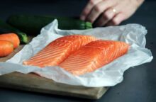 Ο ΕΦΕΤ ανακαλεί παρτίδα καπνιστού σολωμού από την αγορά