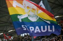 Η St Pauli ο πρώτος μεγάλος ποδοσφαιρικός σύλλογος που εγκαταλείπει το Χ - Η Γερμανική ομάδα χαρακτηρίζει την πλατφόρμα του Έλον Μασκ ως «μηχανή μίσους»