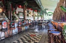 Buena Vista Social Bar: Αll-day πάρτι με θέα την Ακρόπολη