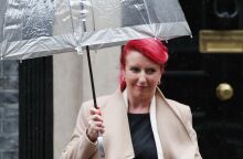 Βρετανία: Παραιτήθηκε η υπουργός Μεταφορών - Είχε πει ψέματα για την κλοπή του κινητού της τo 2013