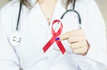 UNICEF: Οι έφηβες πλήττονται δυσανάλογα περισσότερο από τον HIV σε παγκόσμια κλίμακα - Έκκληση για λήψη μέτρων ενόψει της διεθνούς ημέρας κατά του AIDS