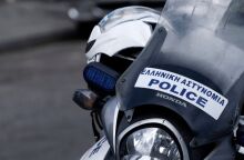 Θεσσαλονίκη: Συνελήφθησαν δύο Τούρκοι για παράνομη οπλοφορία - Εξεταζόμενοι από τους αστυνομικούς φαίνεται να είπαν ότι είχαν τα όπλα για αυτοπροστασία.