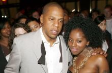 Οι αινιγματικές αναρτήσεις πρώην «προστατευόμενης» του Jay-Z εν μέσω των κατηγοριών περί βιασμού