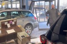 untitled_design_-_2024-12-11t185824_384