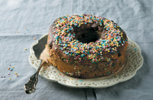 Ρεμούνδος: Ένας φούρνος με ιστορία και πεντανόστιμα γιορτινά καλούδια στην Κυψέλη