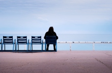 Έχουμε σήμερα λιγότερους φίλους από ό,τι το 1990;