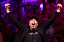 ΗΠΑ: Ο «Πρόεδρος Μασκ» στη μάχη του προϋπολογισμού