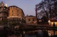 Χριστούγεννα: Οι δημοφιλείς προορισμοί για τις ημέρες των εορτών - Ψηλά στη ζήτηση τα Τρίκαλα και η Δράμα - Πώς θα κινηθούν οι πληρότητες ανά περιοχή