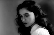 Στέλλα Γκρέκα: Πέθανε η μακροβιότερη ως τώρα Ελληνίδα τραγουδίστρια και ηθοποιός