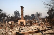 Στάχτη έγιναν τα σπίτια εκατομμυρίων διασήμων στο Λος Άντζελες 