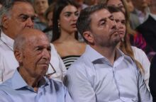 Νίκος Ανδρουλάκης: Διορατικός ηγέτης ο Κώστας Σημίτης - Θα αξιοποιήσουμε την παρακαταθήκη του, τονίζει σε άρθρο του ο πρόεδρος του ΠΑΣΟΚ