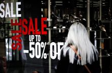 Πρεμιέρα στις χειμερινές εκπτώσεις από αύριο Δευτέρα - Τι να προσέχουν οι καταναλωτές - Τζίρο άνω των 6 δισ. ευρώ στο δίμηνο βλέπει ο εμπορικός κόσμος