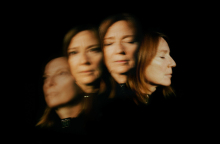 Release Athens 2025: Η Beth Gibbons έρχεται στο Δημοτικό Θέατρο Λυκαβηττού