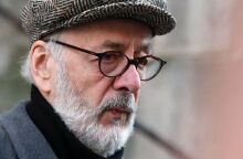 Πέθανε ο βραβευμένος με Όσκαρ Γάλλος σκηνοθέτης Μπερτράν Μπλιέ