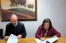 photo_1__υπογραφη_συμβασης