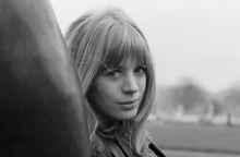 Mαριάν Φέιθφουλ: Πέθανε η τραγουδίστρια στα 78 της χρόνια