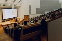 Η «εξίσωση» των αιώνιων φοιτητών: Ποιοι θα διαγραφούν τελικά