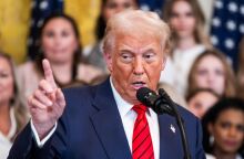 «Στον αέρα» η εκεχειρία στη Γάζα: Η Χαμάς αναβάλλει την απελευθέρωση ομήρων και ο Τραμπ απειλεί