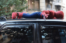 Φτιάξε μου τη μέρα: O Spiderman ζει δίπλα μας! Στη Χαριλάου Τρικούπη