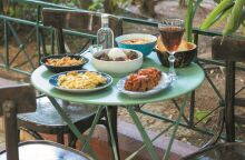 Τα νέα καφενεία της Αθήνας