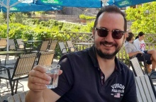 Βασίλης Καλογήρου