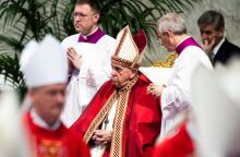 Βατικανό: Ο Πάπας Φραγκίσκος σε κρίσιμη κατάσταση - Κρίση άσθματος - Κατέστη αναγκαία παρατεταμένη χορήγηση οξυγόνου - Συνεχίζεται η νοσηλεία του