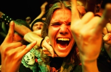 Γιατί, λοιπόν, αντέχει το metal;