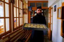 Πάτερ Παΐσιος, ο ζαχαροπλάστης του Άγιου Όρους