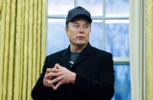 Ο Μασκ επιτίθεται στον Ζελένσκι: Είναι άκαρδος και απάνθρωπος