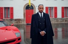 Χάμιλτον: Με με συγκρίνετε με κανέναν 40άρη, είμαι αφοσιωμένος στο να κερδίζω