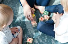 Επίδομα παιδιού A21: «Τρέχουν» οι αιτήσεις 