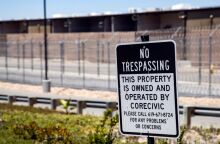 ΗΠΑ: Η υπηρεσία μετανάστευσης κρατά επ' αόριστον Γερμανίδα τουρίστρια στην Καλιφόρνια - Η Jessica Brösche βρίσκεται σε κέντρο κράτησης για πάνω από ένα μήνα