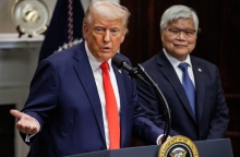 Ο Ντόναλντ Τραμπ, η COSCO και εμείς