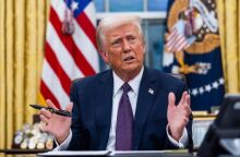 Ντόναλντ Τραμπ: Το Μεξικό δεν θα πληρώσει δασμούς για τα προϊόντα που εμπίπτουν στη συμφωνία ελεύθερου εμπορίου μέχρι τις 2 Απριλίου. 