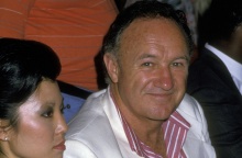 Τζιν Χάκμαν και Μπέτσι Αρακάουα