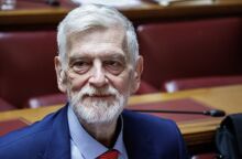 Ανασχηματισμός: Ποιος είναι ο Γιάννης Λοβέρδος, νέος υφυπουργός Εξωτερικών για θέματα απόδημου ελληνισμού - Το βιογραφικό του βουλευτή Δυτικού Τομέα Αθηνών