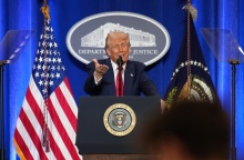 Ντόναλντ Τραμπ