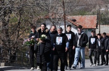 Φωτογραφίες των νεκρών στις κηδείες των 59 θεμάτων