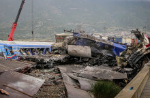 Στην άκρη του γκρεμού ξανά;