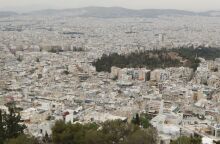 Ανεβαίνει η θερμοκρασία την Κυριακή - Πού θα έχει σκόνη σκόνη και λασποβροχές