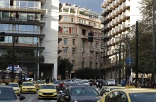 Αυτοκίνητα στο κέντρο της Αθήνας