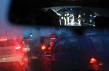 Κακοκαιρία: Κυκλοφοριακό κομφούζιο στην Αττική λόγω βροχόπτωσης - Έκκληση από την τροχαία προς τους πολίτες να παραμείνουν στα σπίτια τους